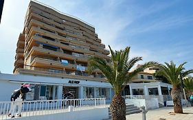 Apartamentos Oropesa Primera Línea 3000
